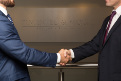 Rodrigo Gonçalves Pimentel revela as ações estratégicas que podem salvar empresas antes da necessidade de uma recuperação judicial.