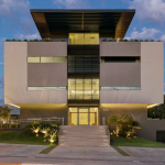 Veja com Lucas Gomes Mochi como conduzir a recuperação judicial com estratégia e transparência, preservando a credibilidade e a imagem da empresa.